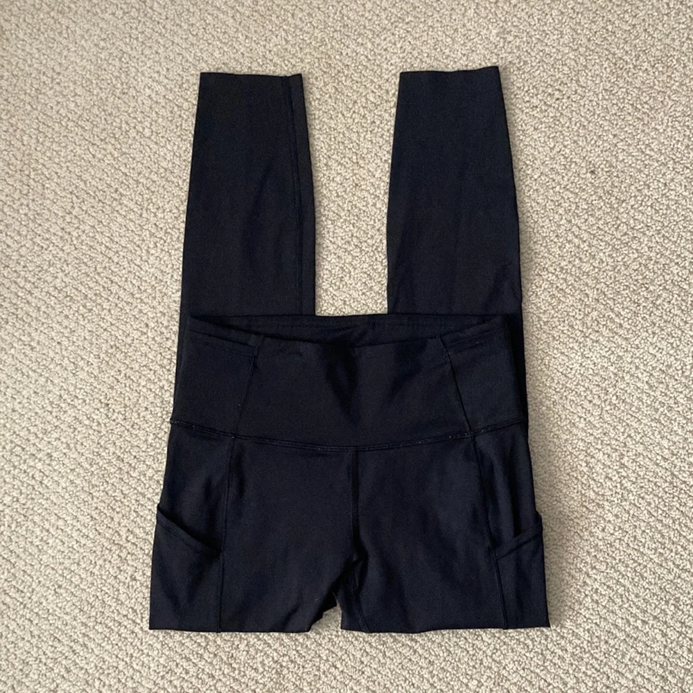 Lululemon Fast and Free High Rise Tight 25” 2017 Black Size 6 Nulux Pockets EUC